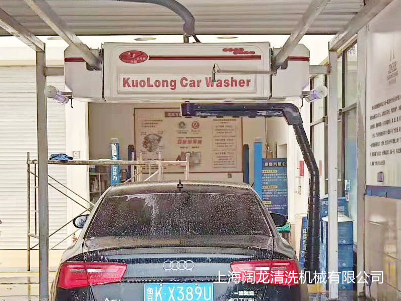大巴洗車(chē)機